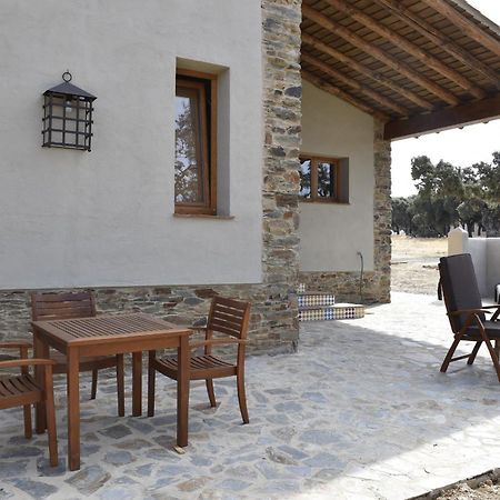 Finca Las Abubillas Jaraicejo Номер фото