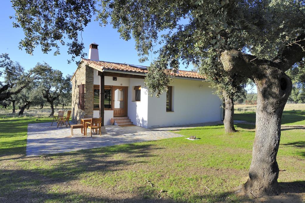Finca Las Abubillas Jaraicejo Номер фото