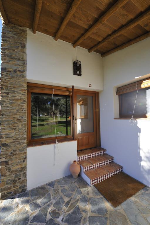 Finca Las Abubillas Jaraicejo Номер фото