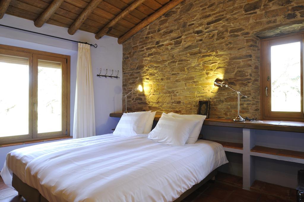 Finca Las Abubillas Jaraicejo Номер фото